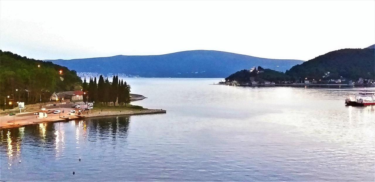 Apartments Okuka Tivat Zewnętrze zdjęcie