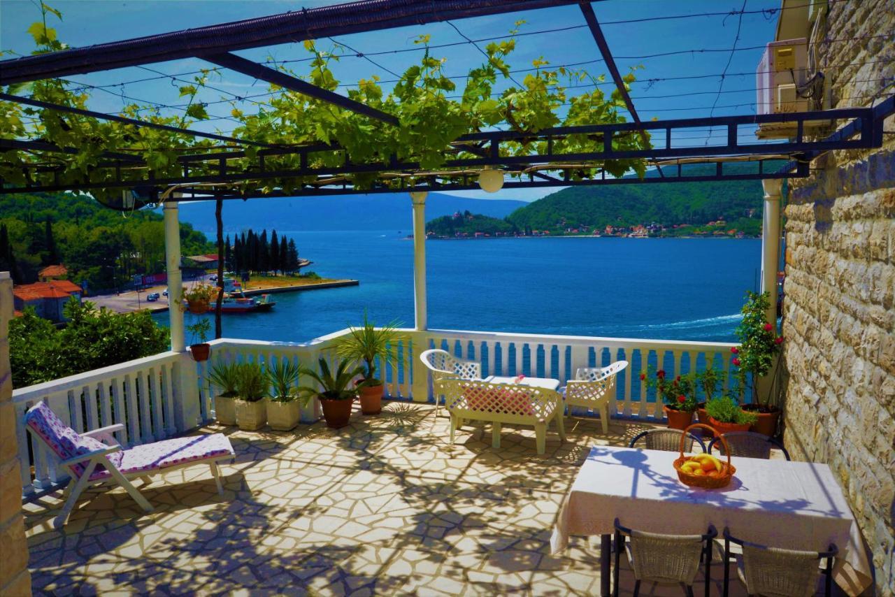 Apartments Okuka Tivat Zewnętrze zdjęcie