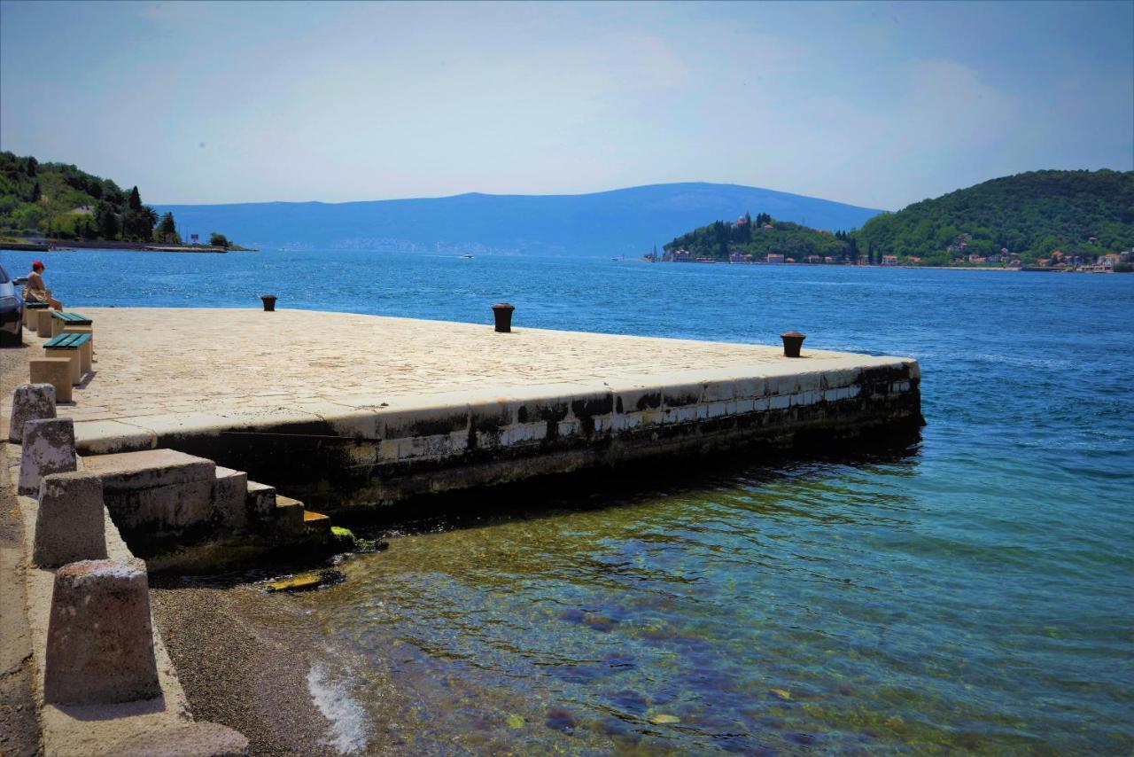 Apartments Okuka Tivat Zewnętrze zdjęcie