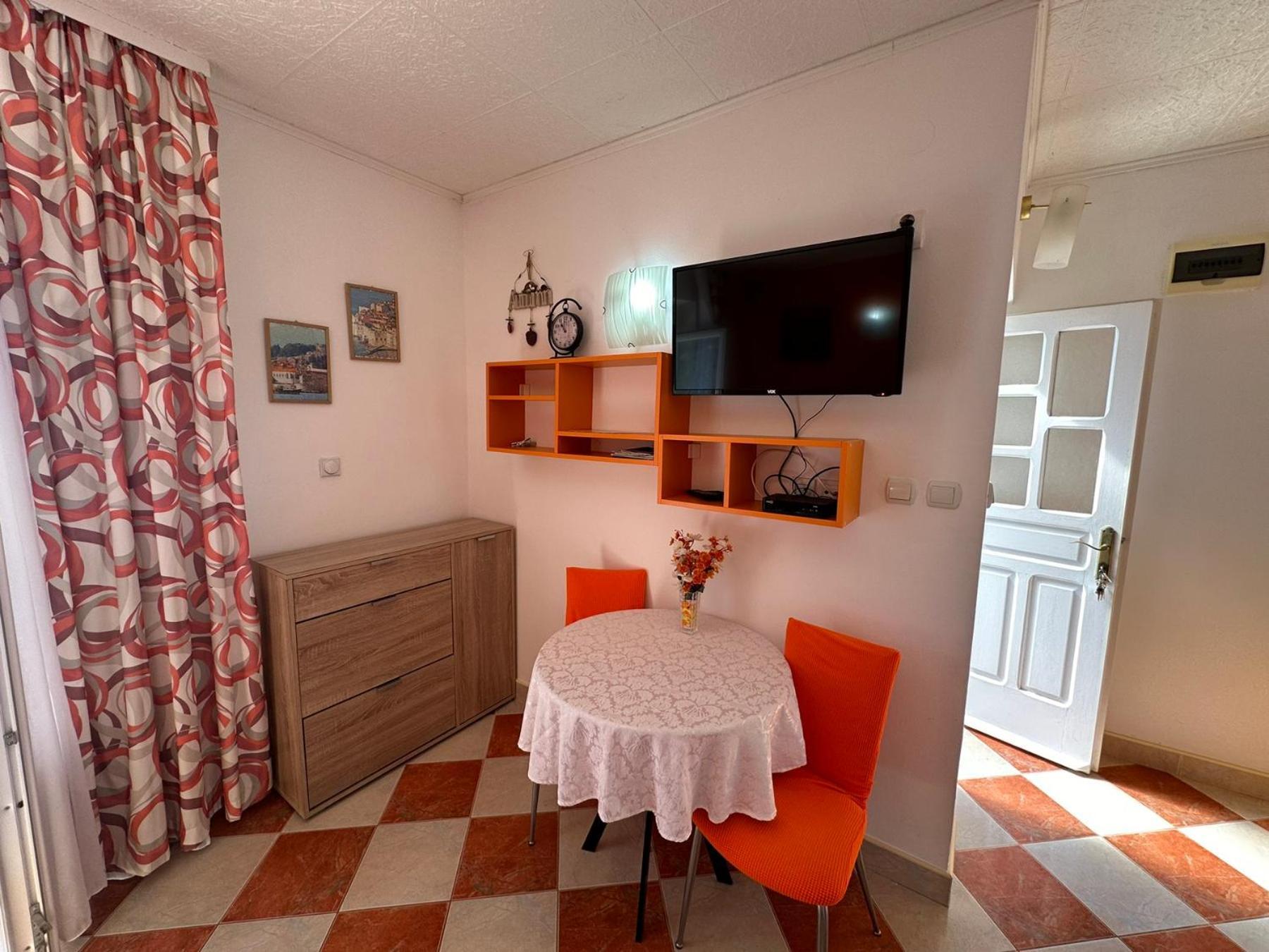 Apartments Okuka Tivat Zewnętrze zdjęcie