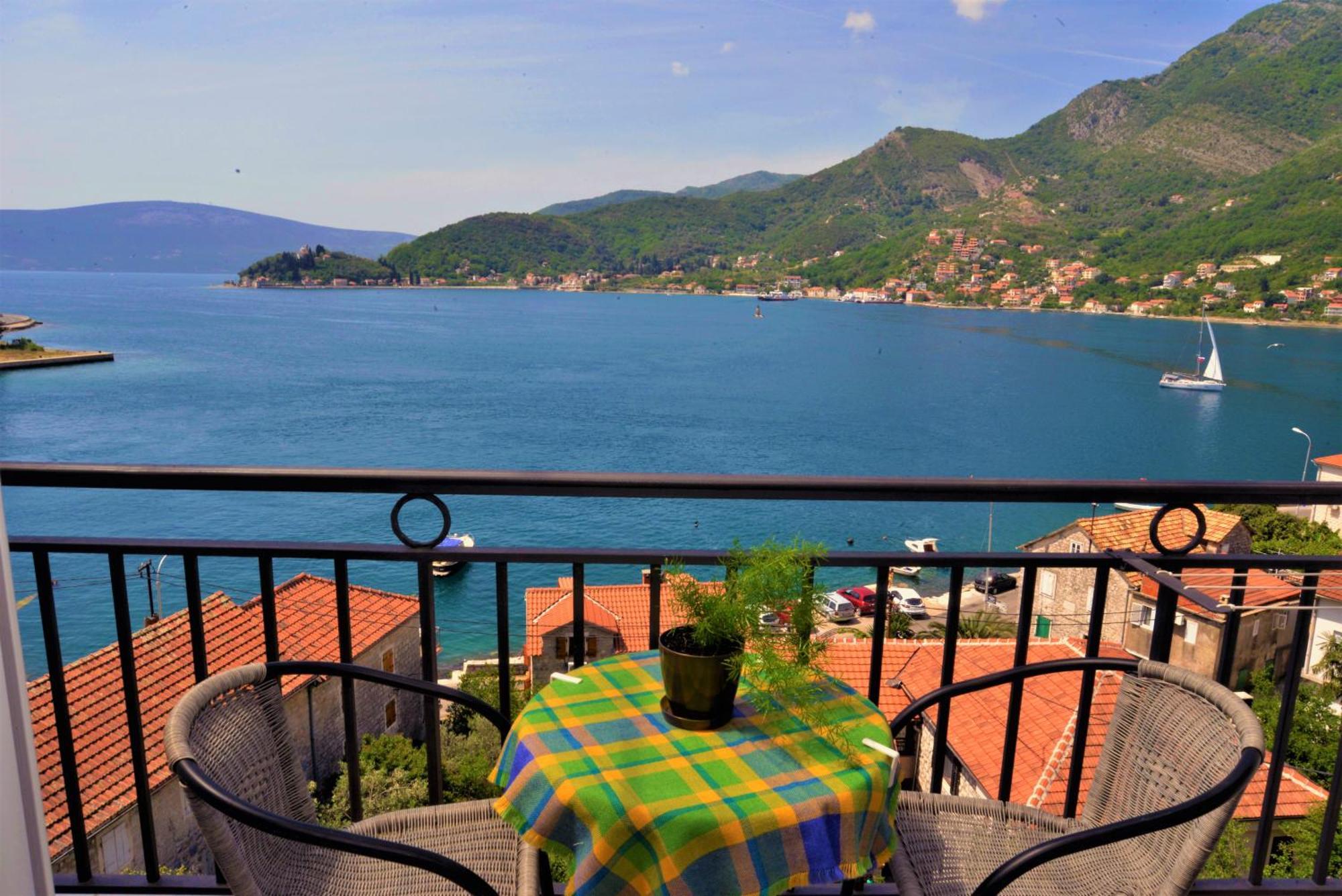 Apartments Okuka Tivat Pokój zdjęcie