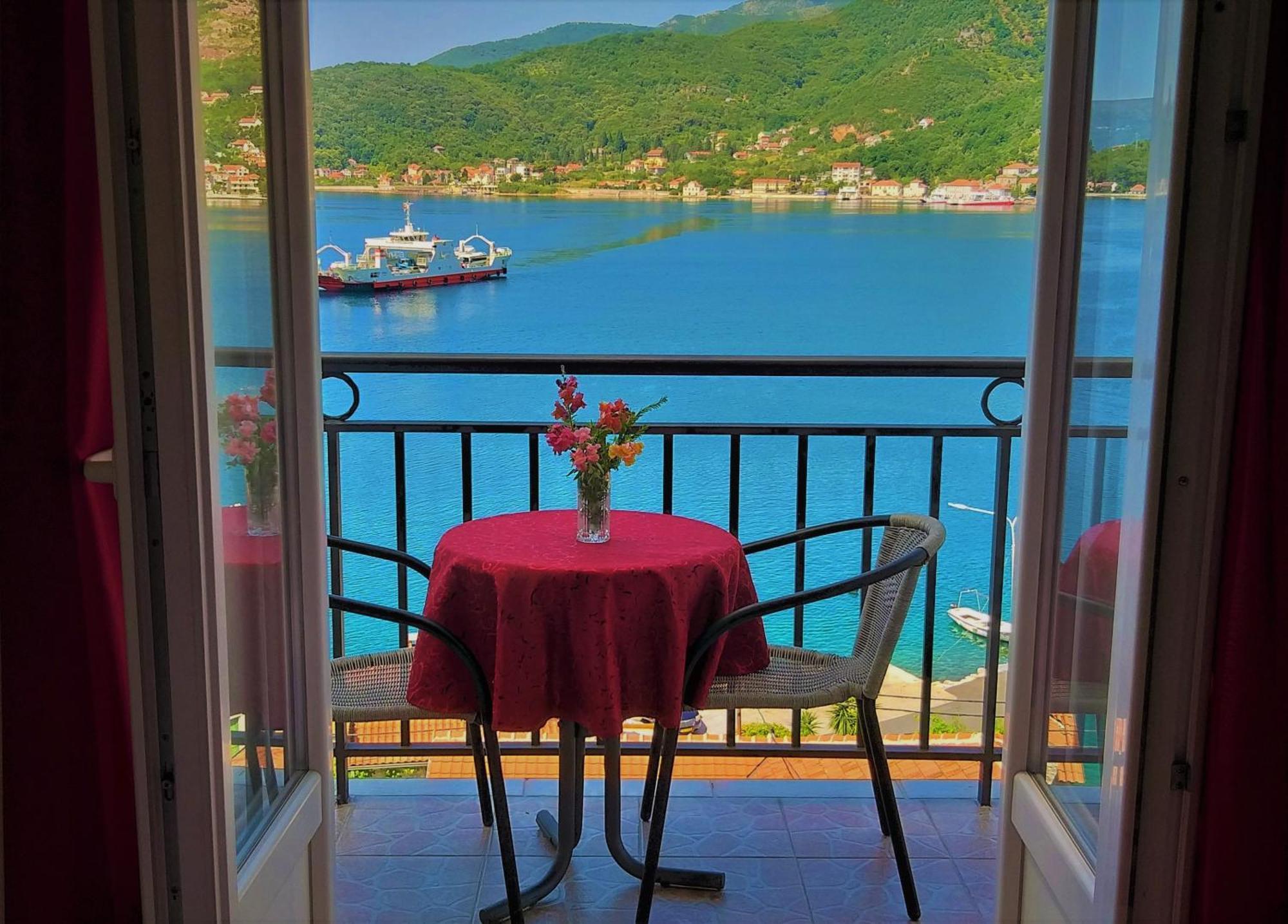 Apartments Okuka Tivat Pokój zdjęcie