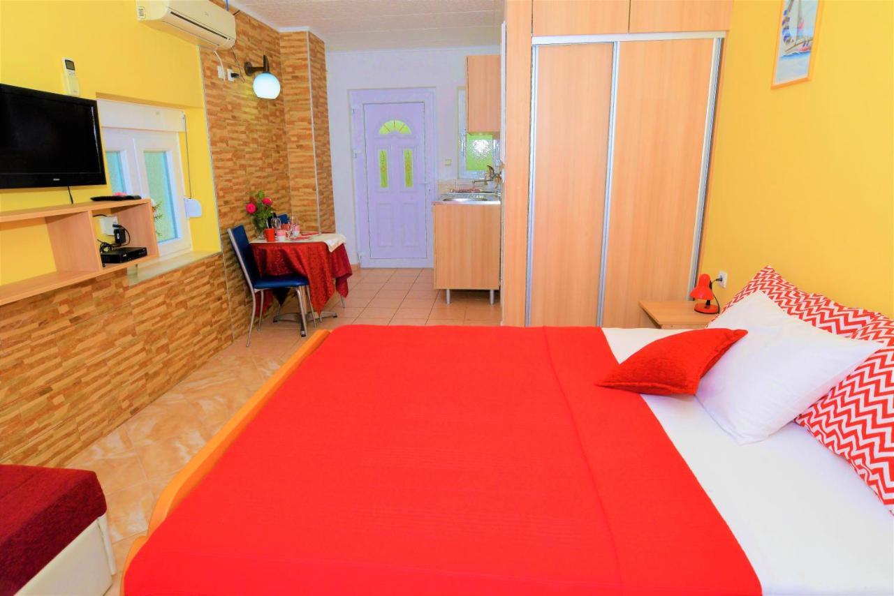 Apartments Okuka Tivat Zewnętrze zdjęcie
